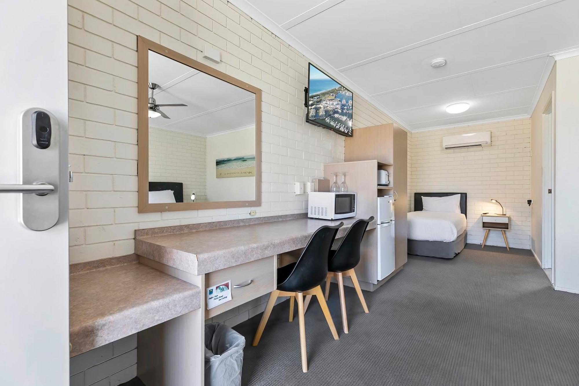 Comfort Inn On Main Hervey Bay Ngoại thất bức ảnh